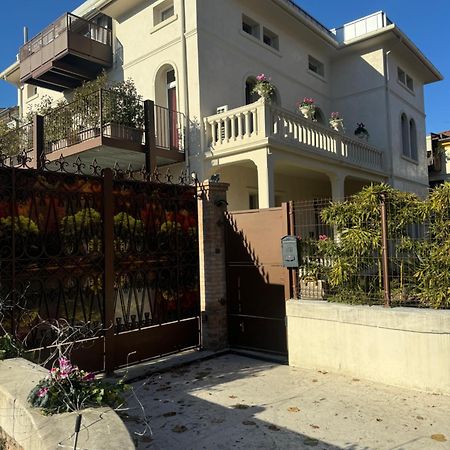 Residence Giove カステルフランコ・ヴェーネト エクステリア 写真